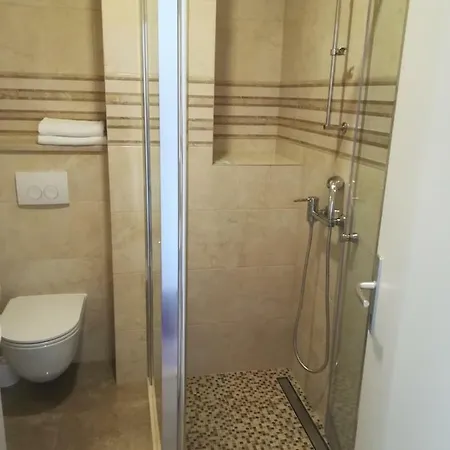 Peric 3* דוברובניק